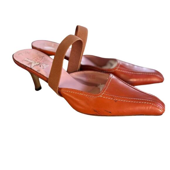 90'S VTG. BURNT ORANGE PUMPKIN POINTED TOE KITTEN MULES PUMPS  JOAN & DAVID7-7.5 - Picture 4 of 9